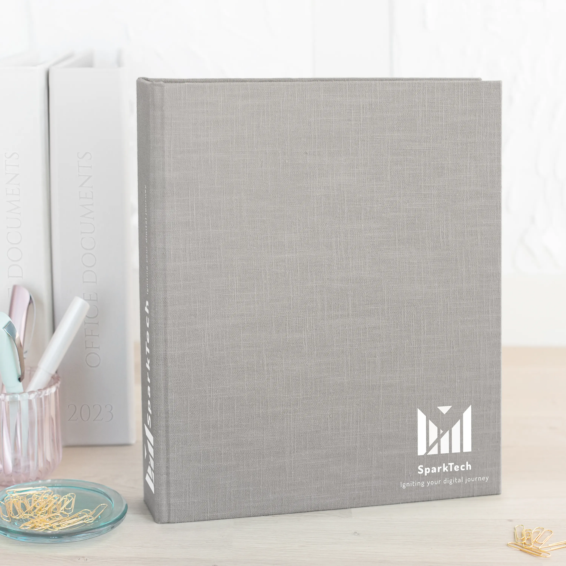 Linen Ring Binder UV - Image 3