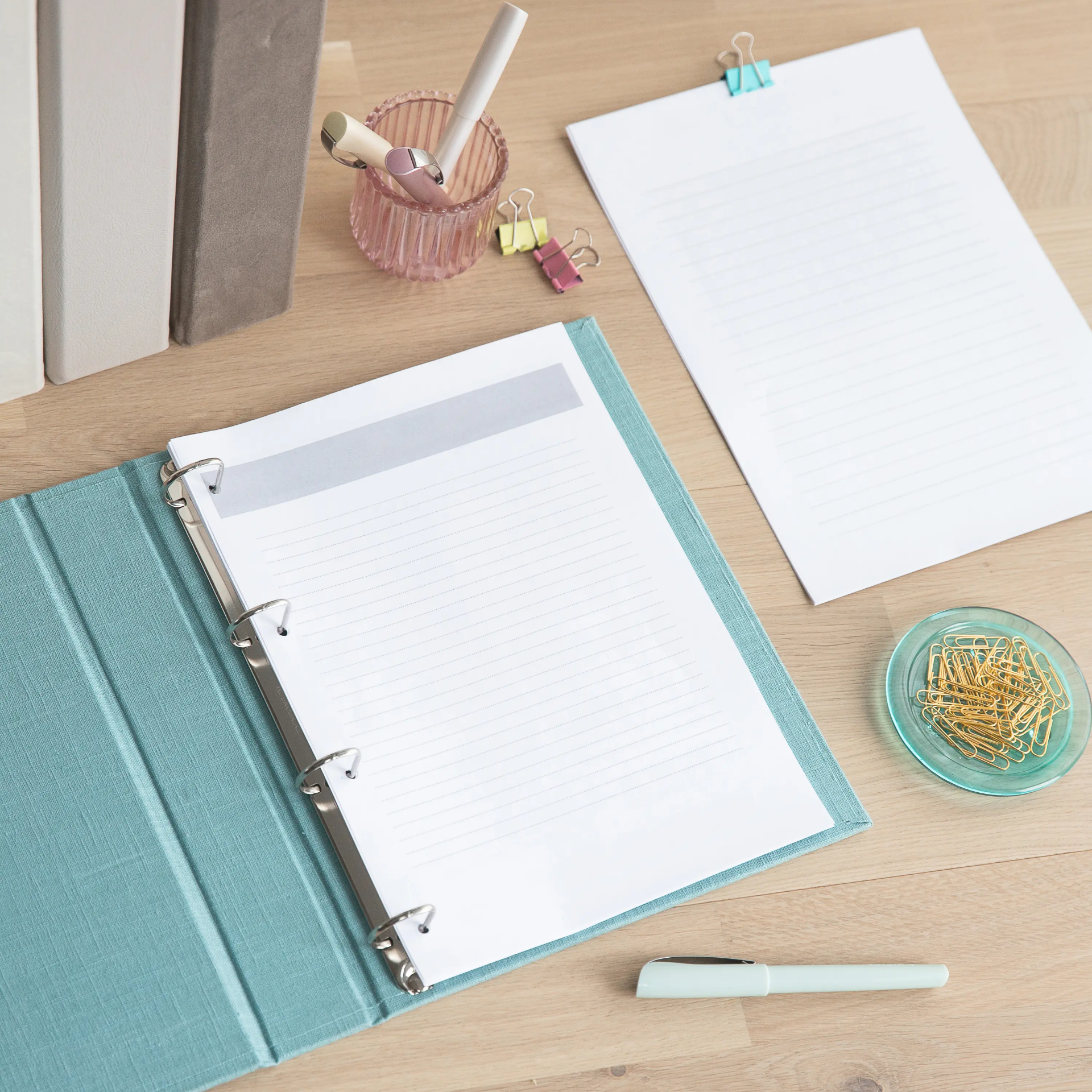 Linen Ring Binder - Image 3