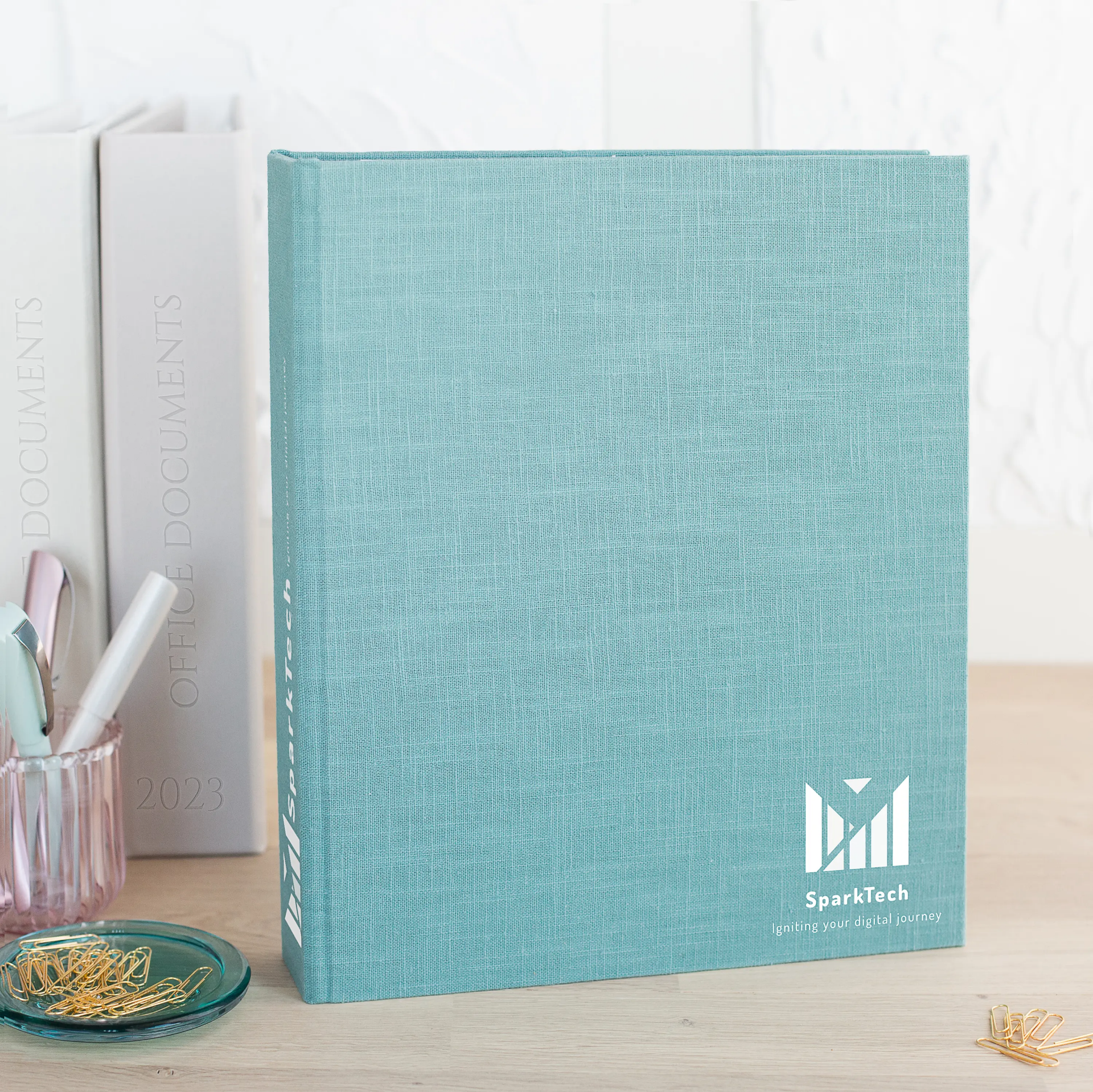 Linen Ring Binder - Image 2