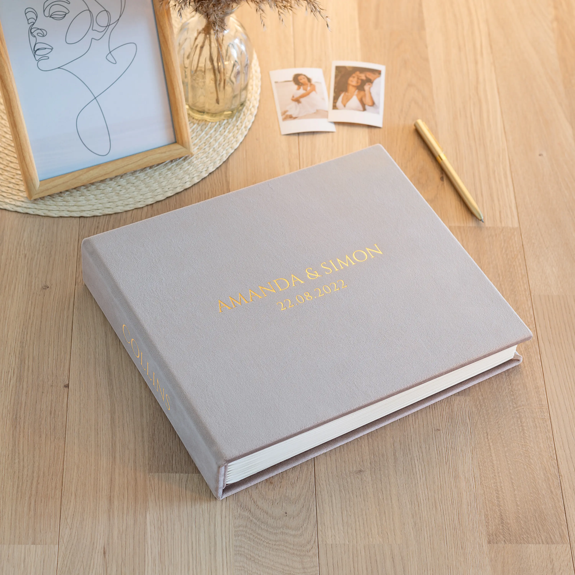 Velvet Wedding Guest Book - Image 3