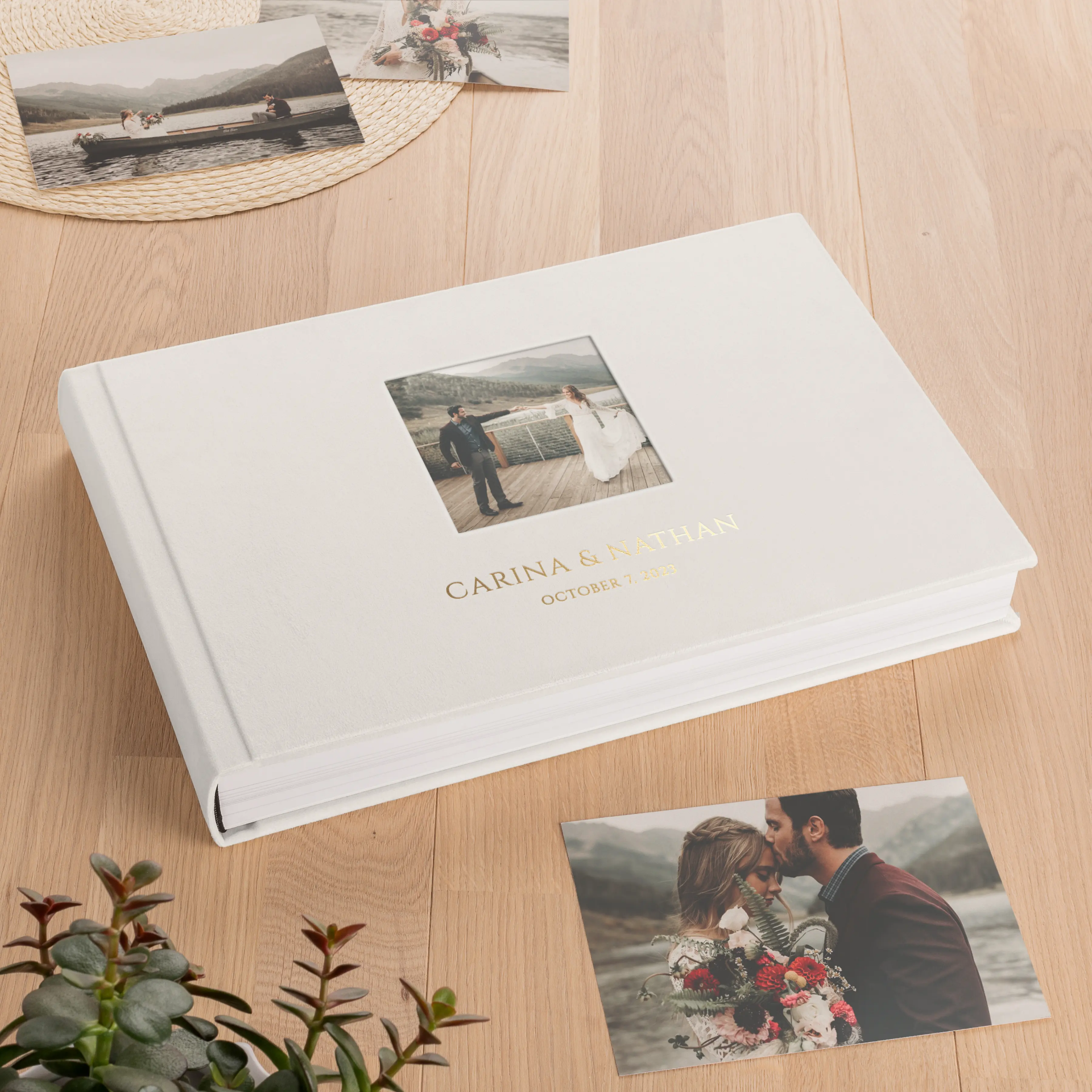 Velvet Lay Flat Photo Album, Photo Window - Image 4