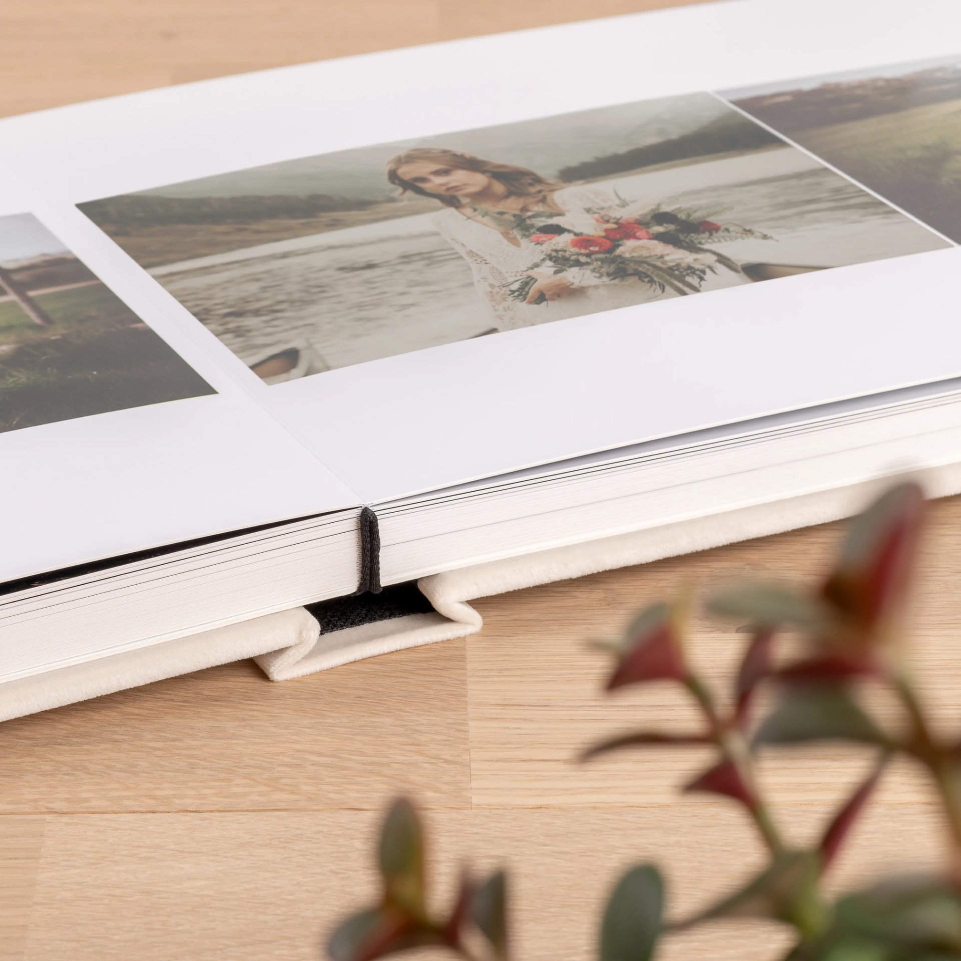 Velvet Lay Flat Photo Album, Photo Window - Image 6