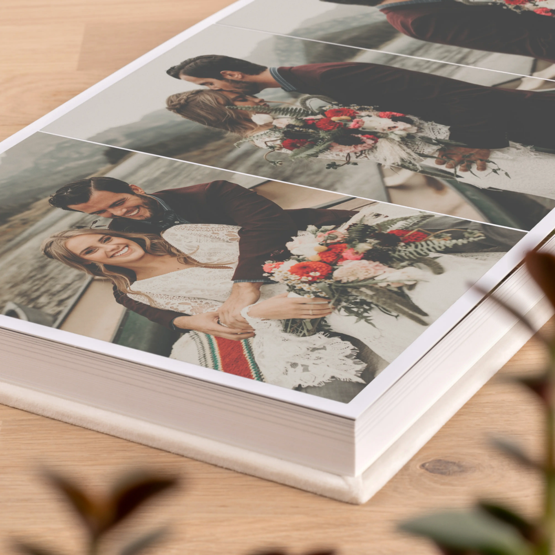 Velvet Lay Flat Photo Album, Photo Window - Image 3