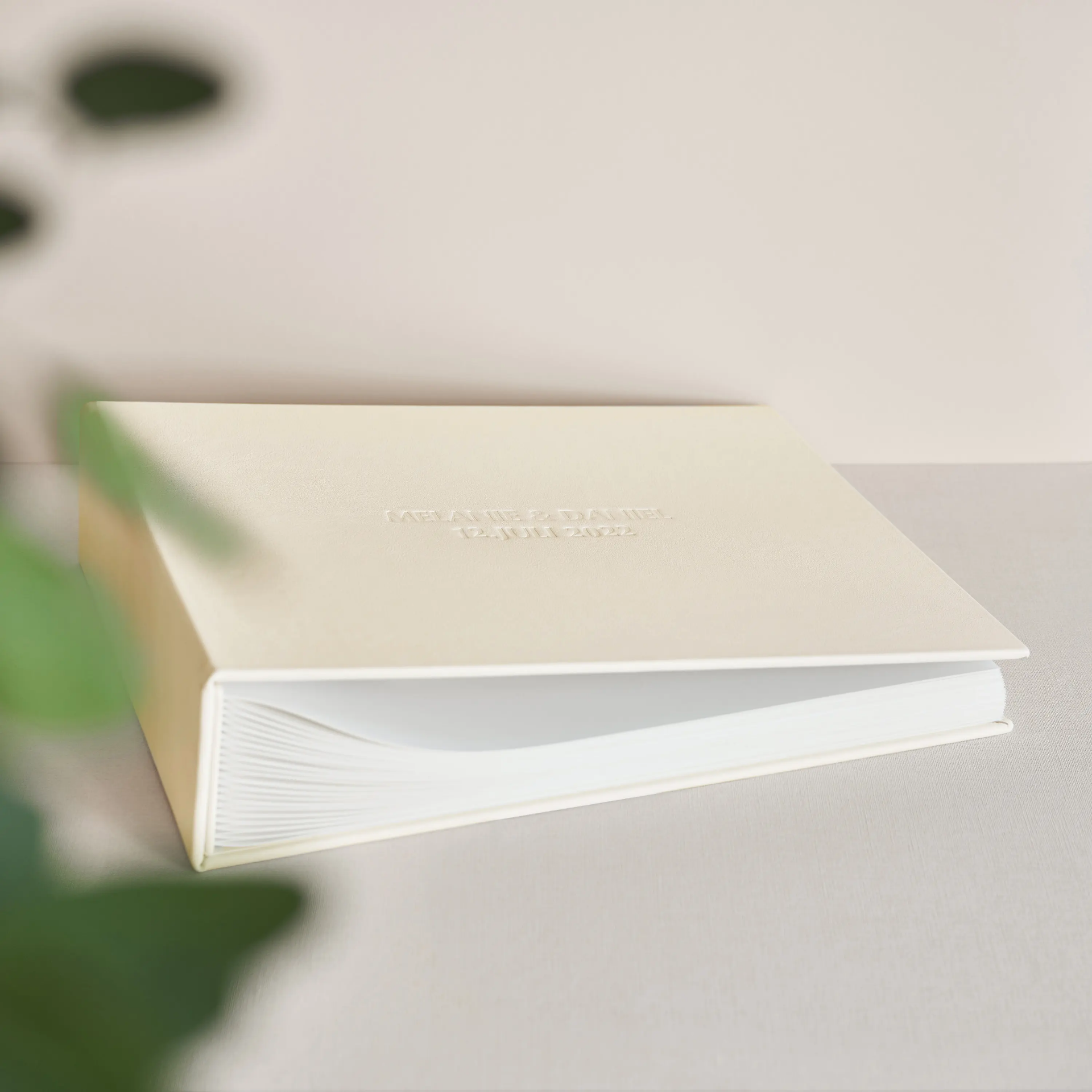 Eco Leather Extra Large Traditional Album - Image 2