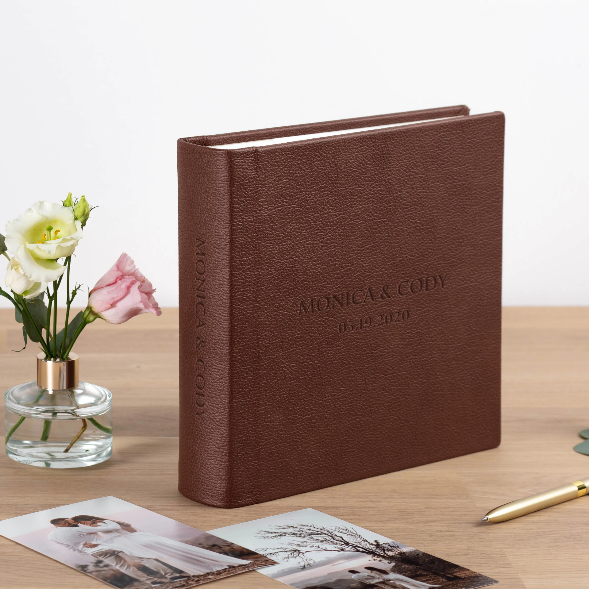 Leather Slip In Photo Album for 200 4x6 or 5x7 Photos - Image 3