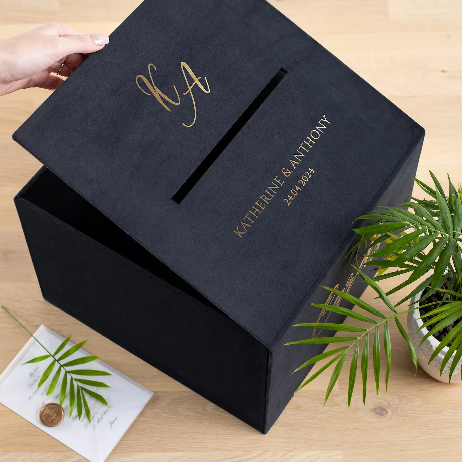 Velvet Wedding Card Box With Slot, Design W197 - Image 3