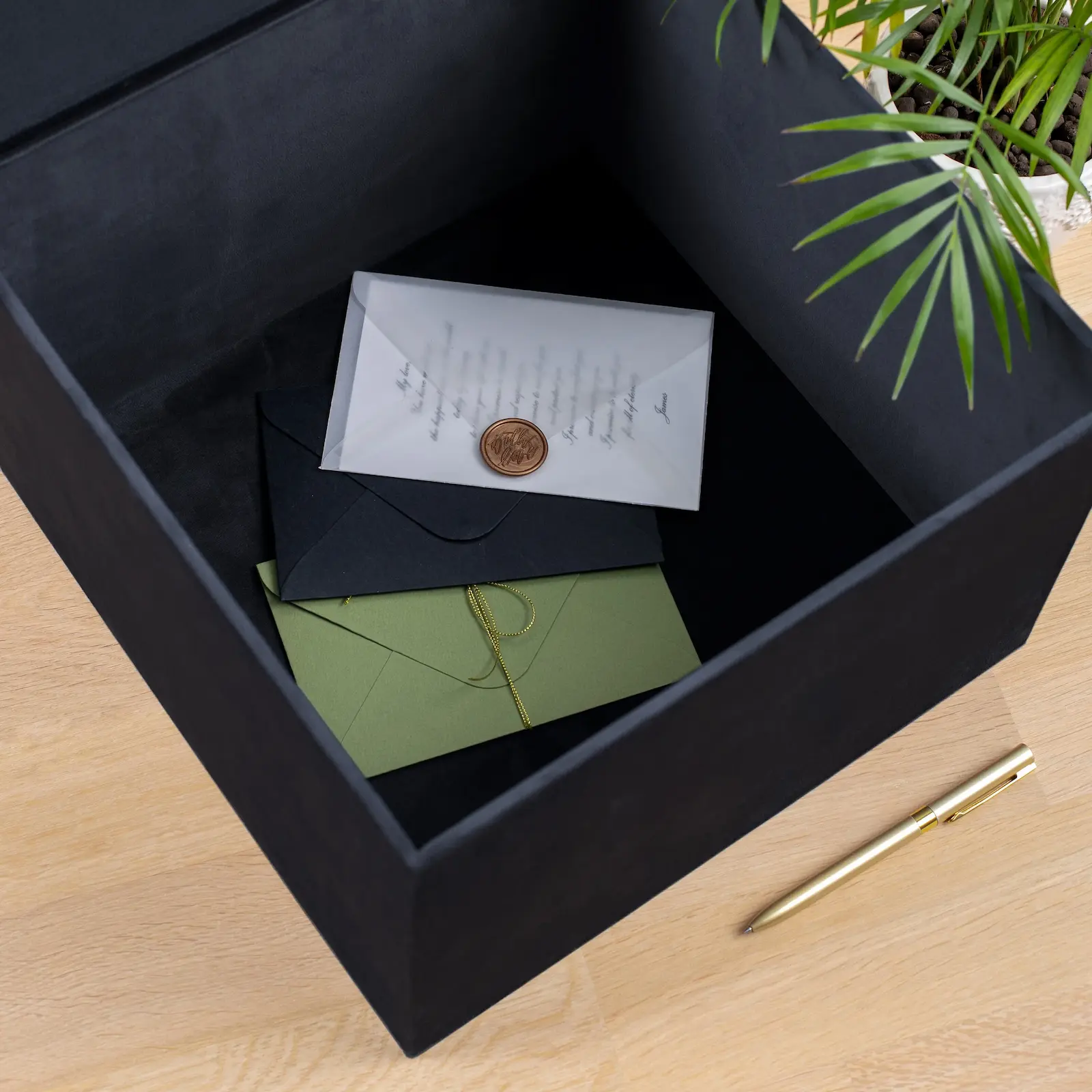 Velvet Wedding Card Box With Slot, Design W197 - Image 5