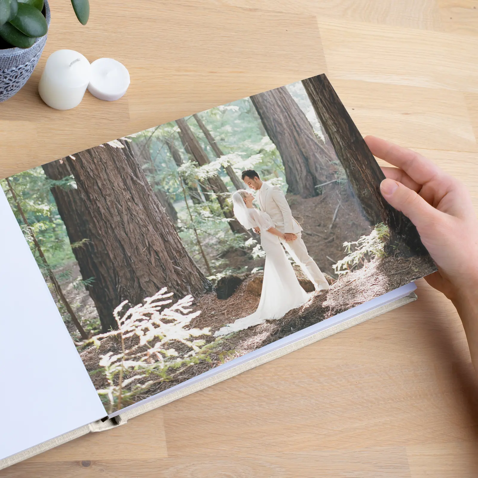 Linen Lay Flat Photo Album - Image 4