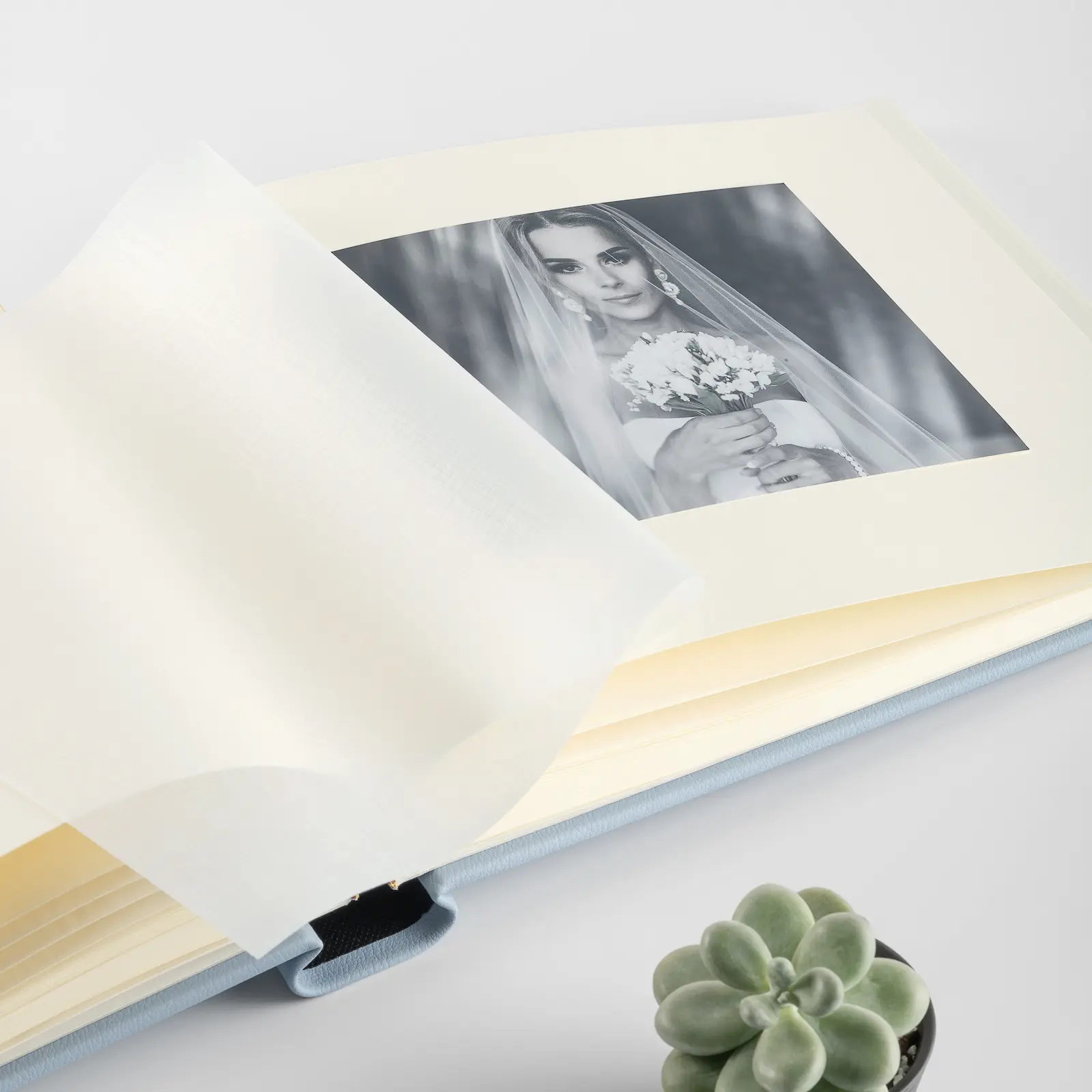 Eco Leather Traditional Photo Album - Image 5