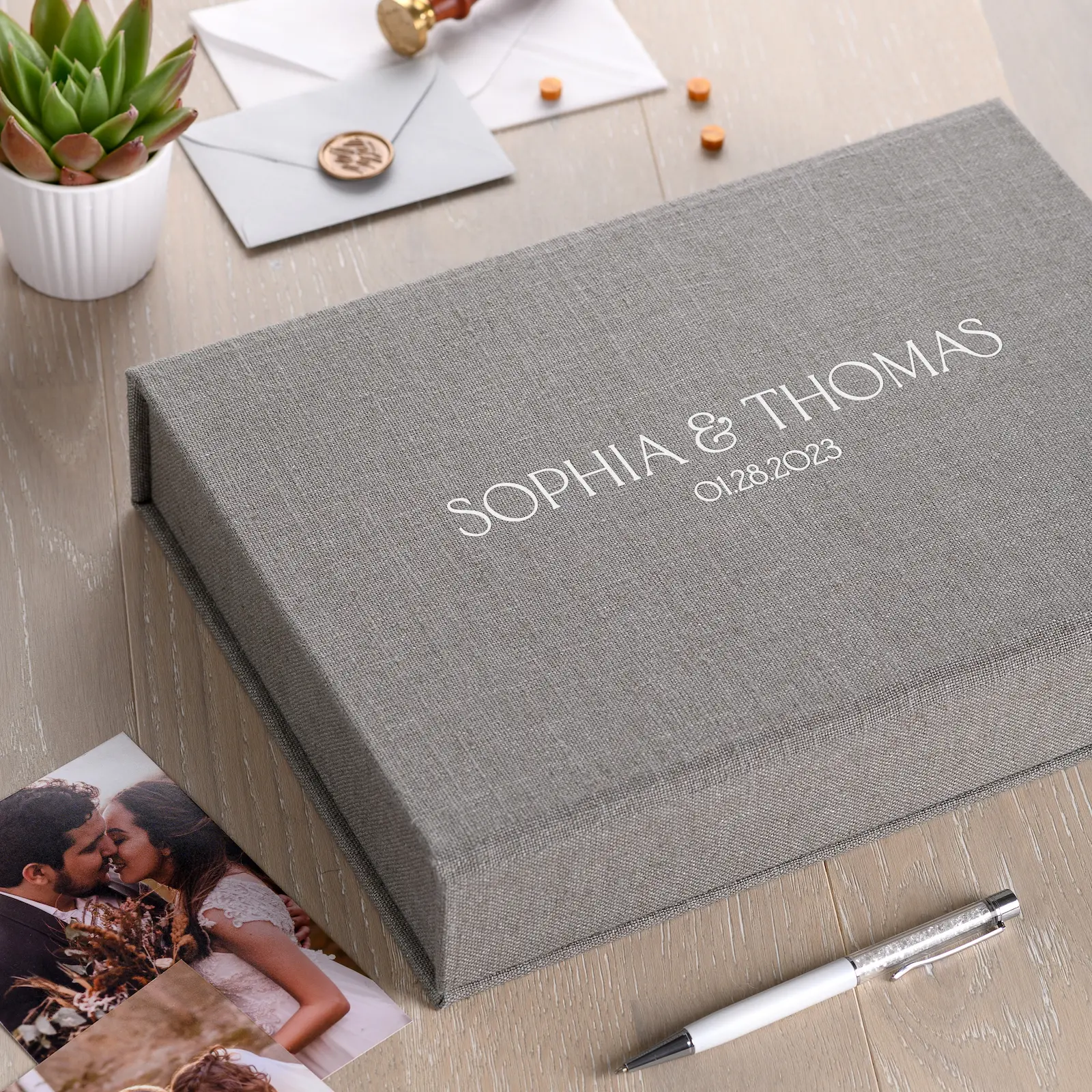 Linen Keepsake Box Magnet Closure - Image 3