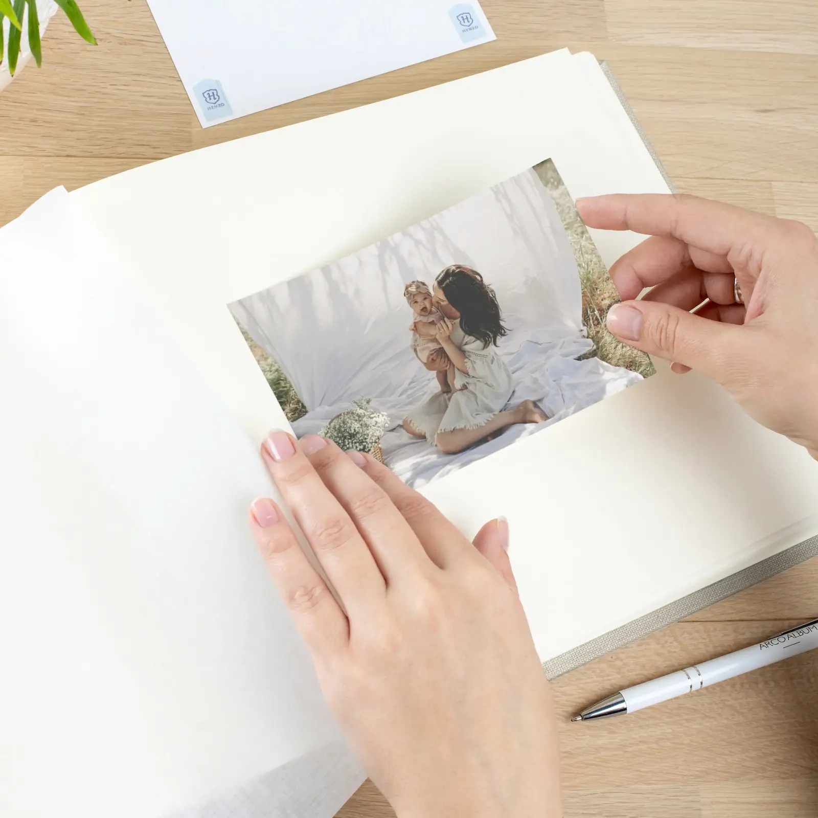 Linen Traditional Photo Album - Image 2