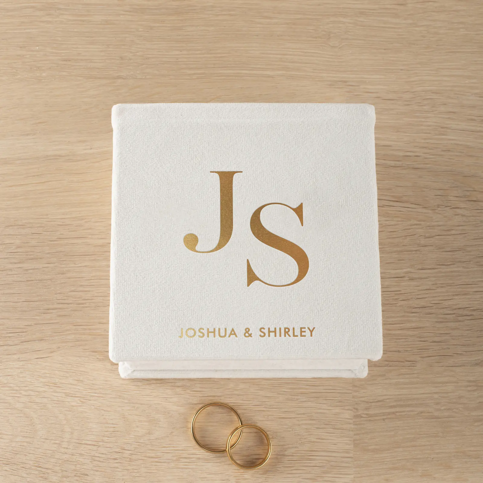 Velvet Ring Bearer Box - Image 4