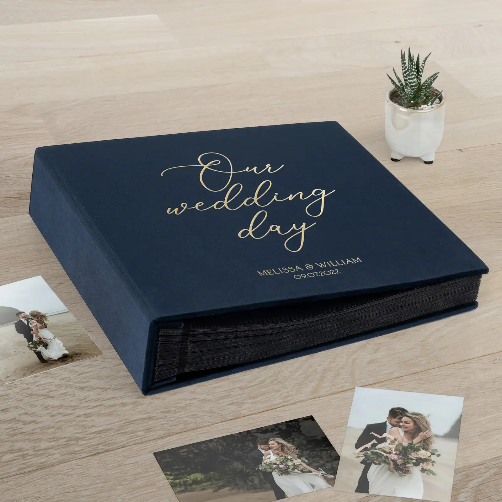 Velvet Slip In Photo Album for 120-1200 4x6 Photos - Image 4