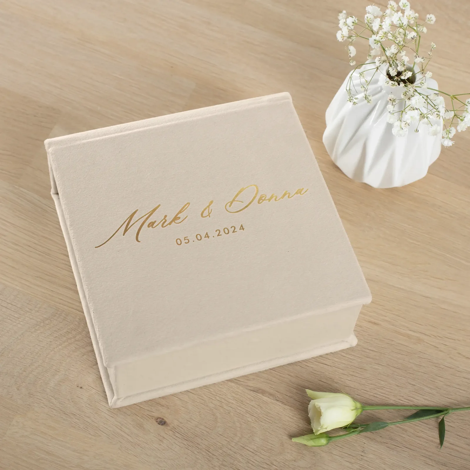 Velvet Ring Bearer Box - Image 4