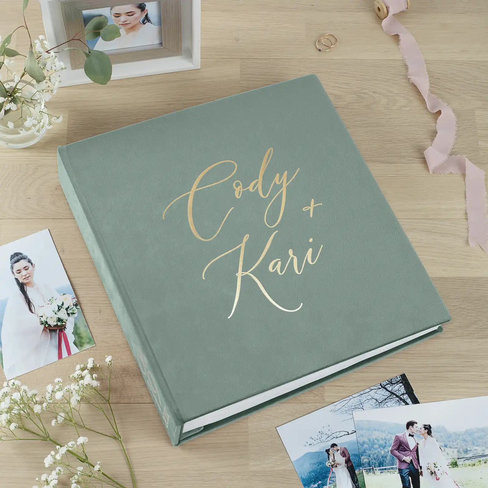 Velvet Slip In Photo Album for 100-1000 4x6 Photos, Design W106