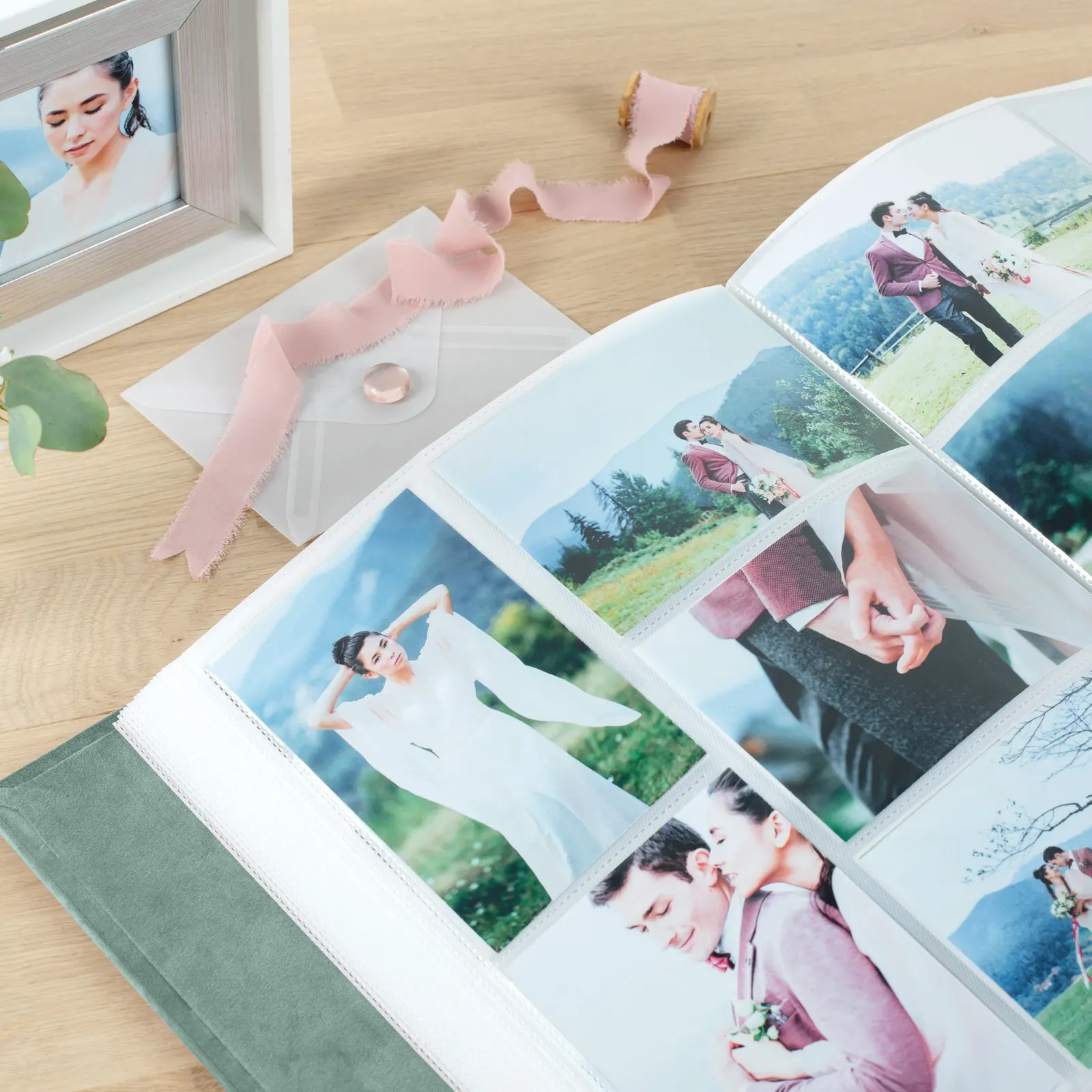 Velvet Slip In Photo Album for 100-1000 4x6 Photos, Design W106 - Image 6