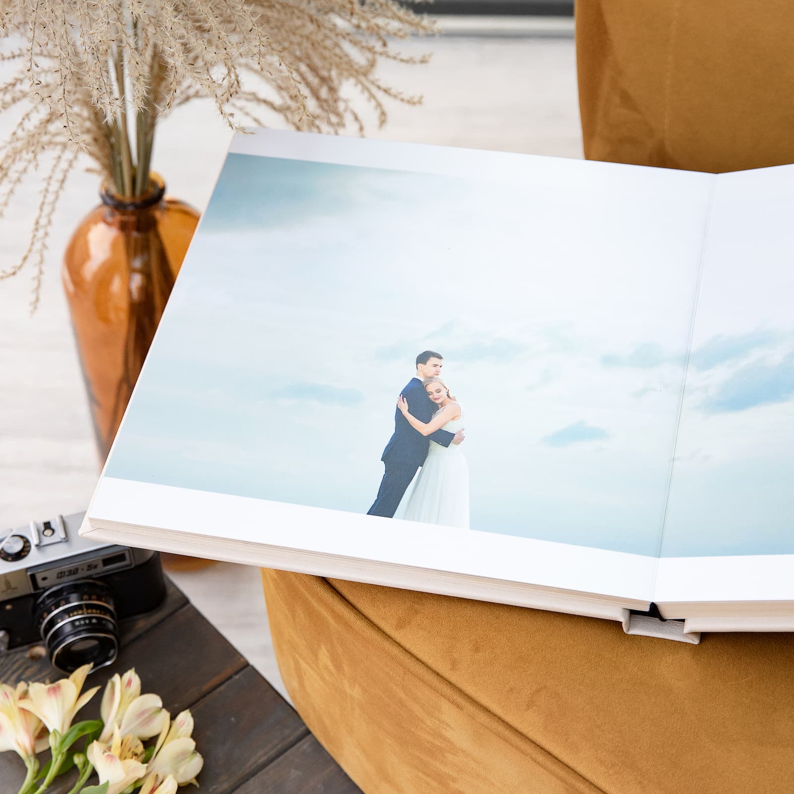 Eco Leather Lay Flat Photo Album - Image 4