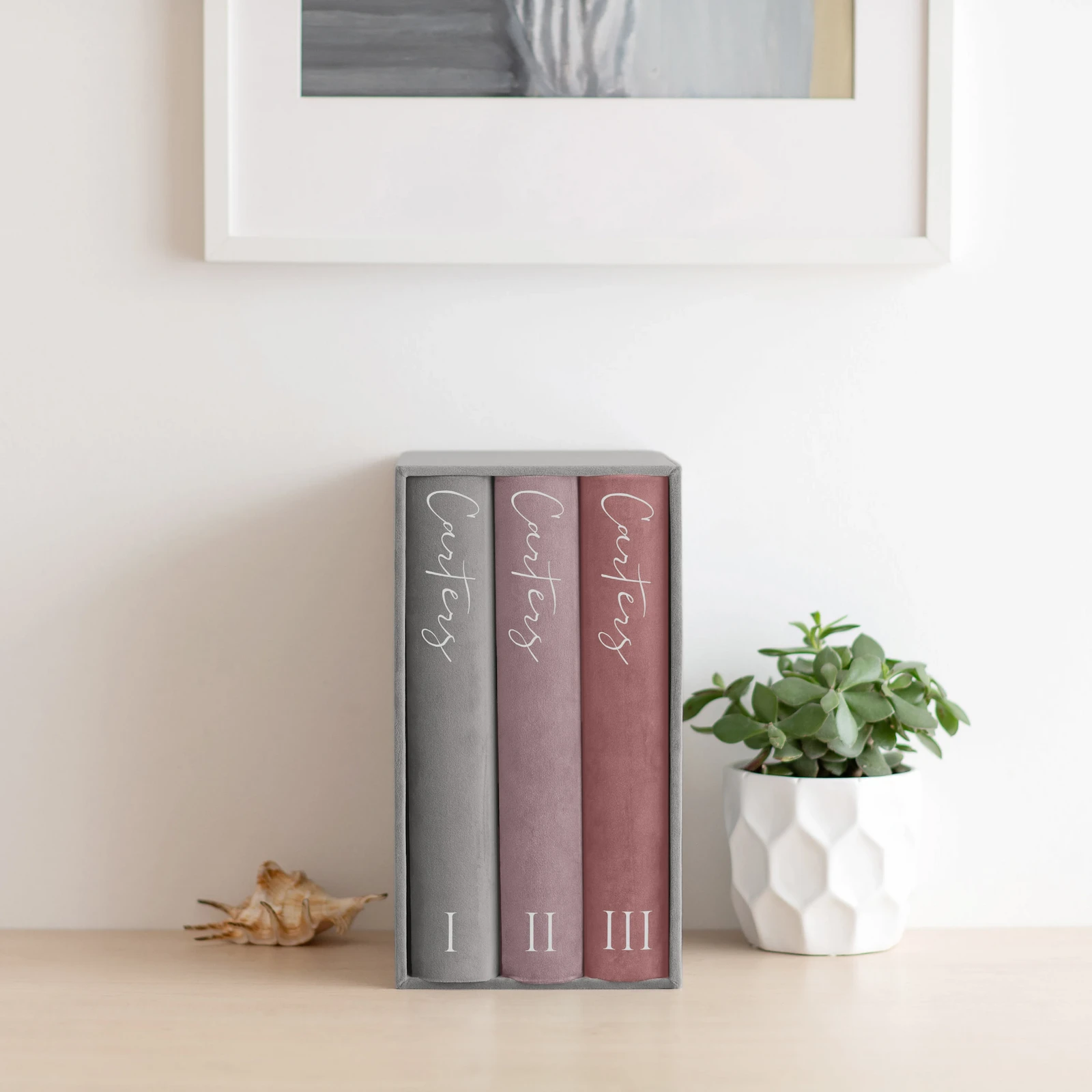 Velvet Photo Album with Sleeves for 300 4x6 Photos - Image 2