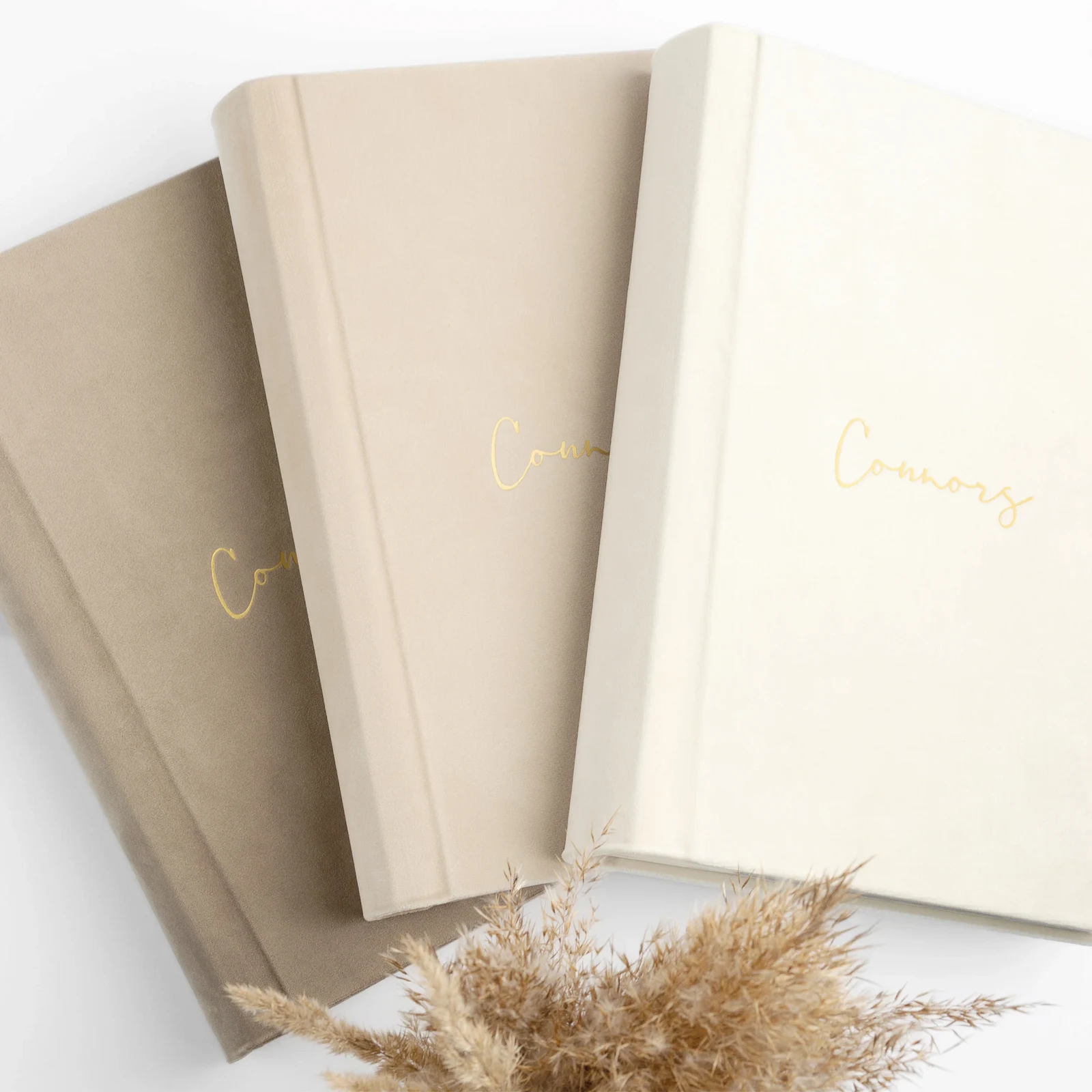 Velvet Slip In Photo Album for 300 4x6 Photos - Image 3