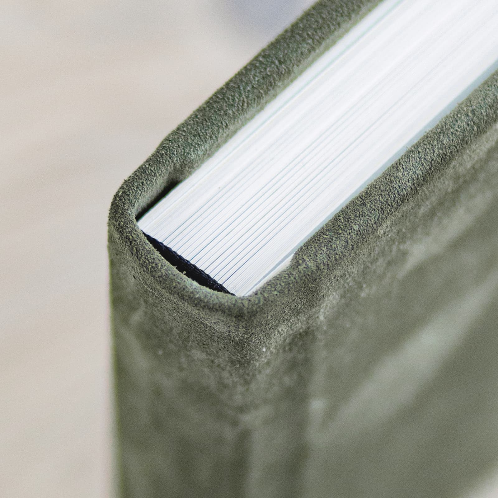 Suede Lay Flat Photo Album - Image 7