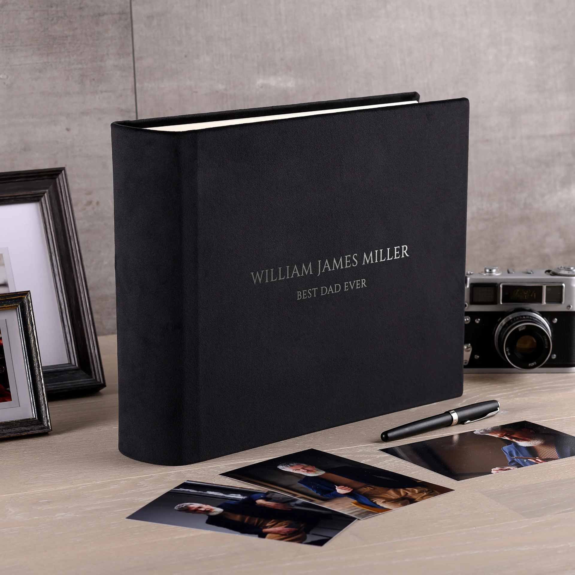Velvet Traditional Photo Album - Image 4