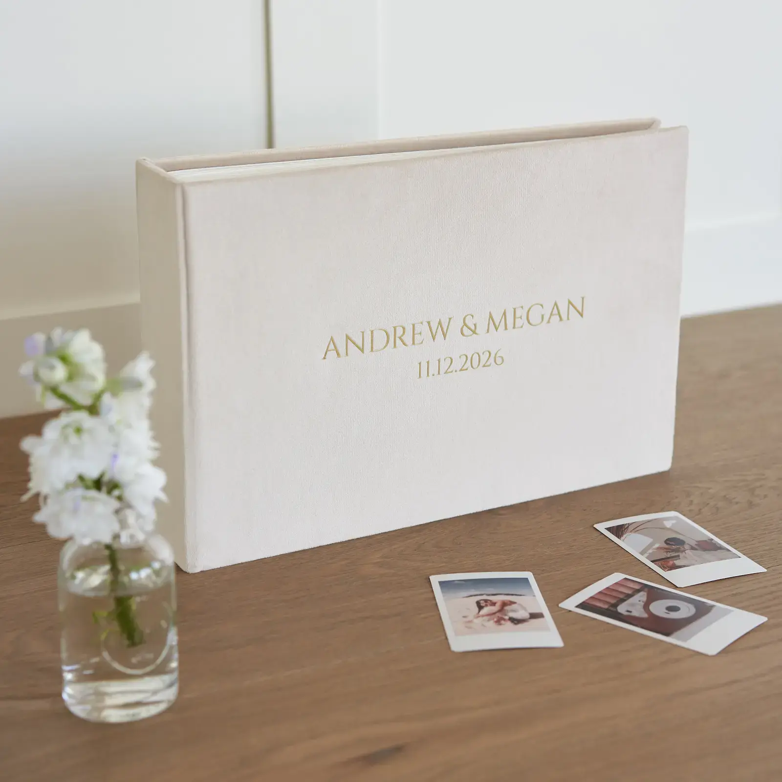 Velvet Wedding Guest Book - Image 4