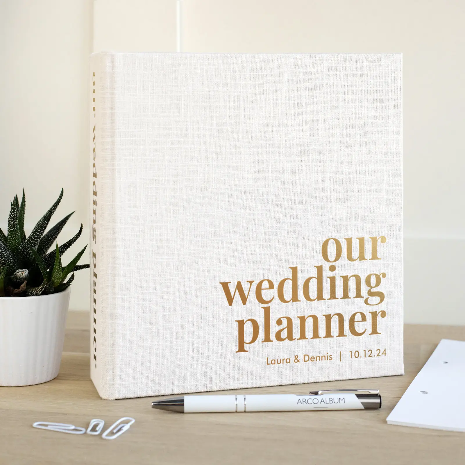 Linen Wedding Planner - Image 4