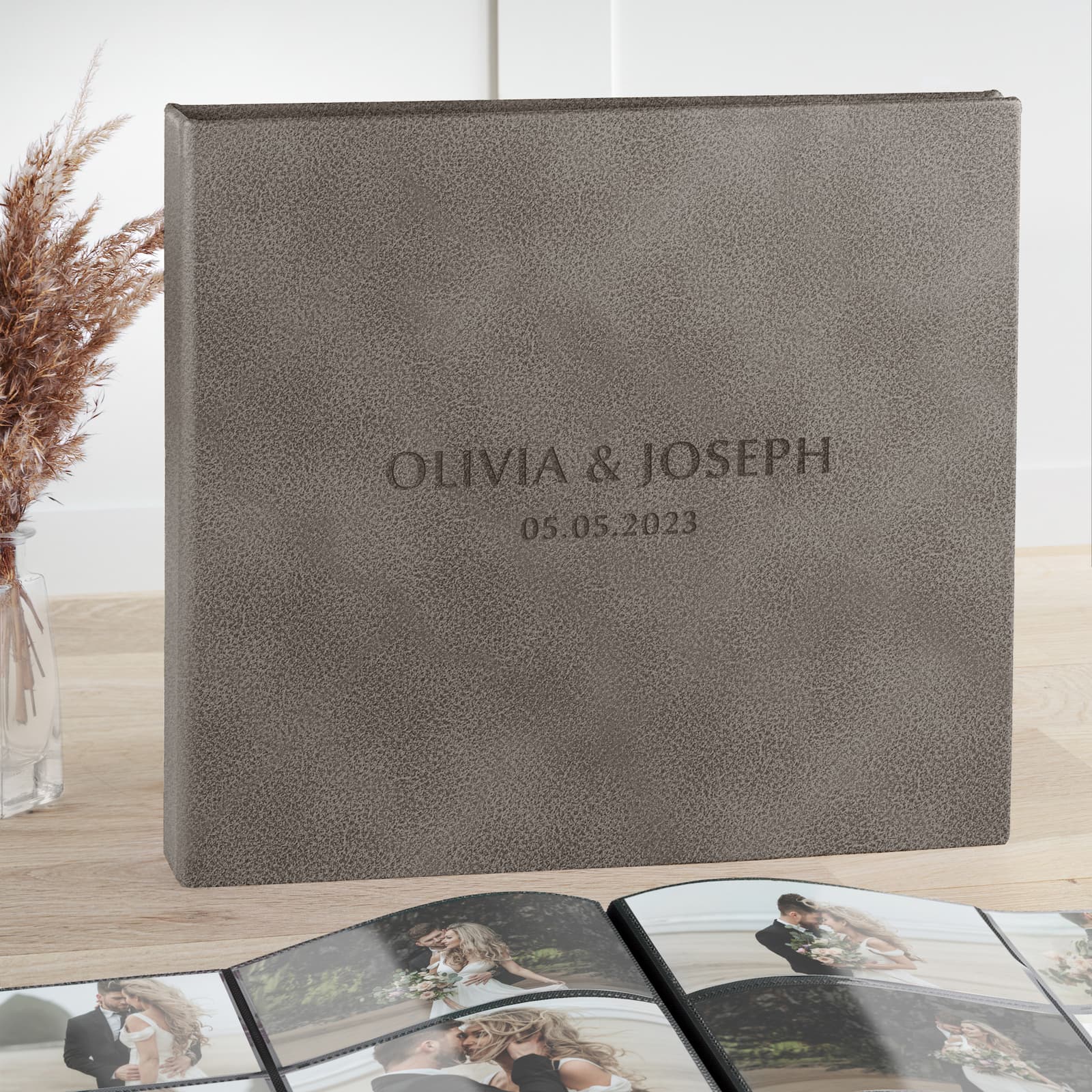 Eco Leather Slip In Photo Album for 120-1200 4x6 Photos - Image 5
