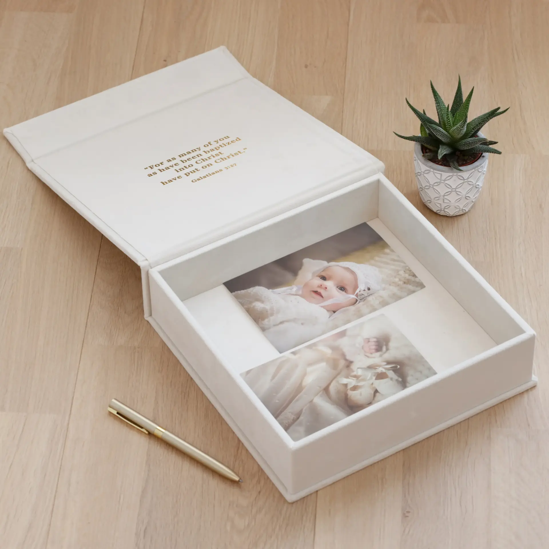 Velvet Baby Christening Memory Box, Magnet Closure - Image 2