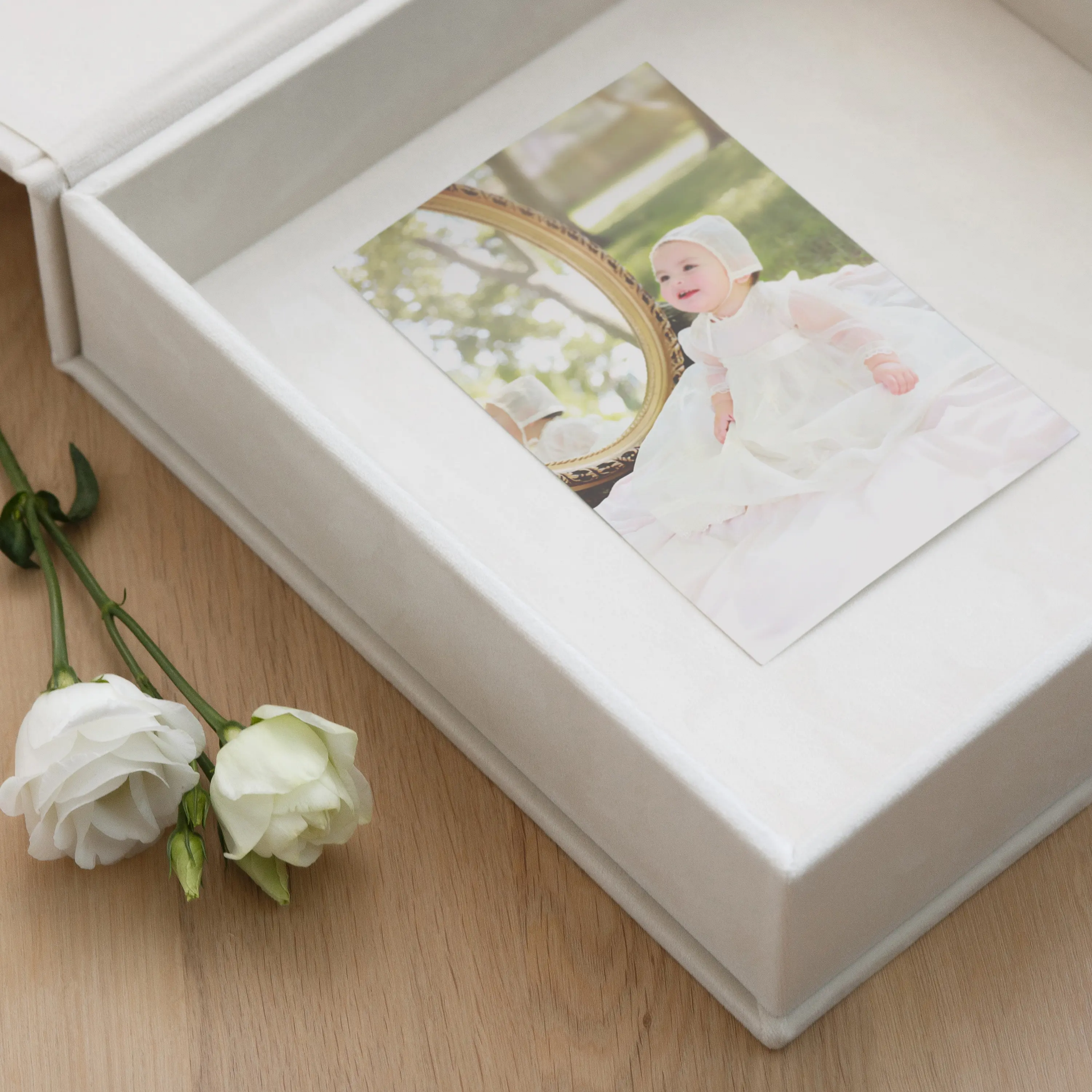 Velvet Baby Christening Memory Box, Magnet Closure - Image 3