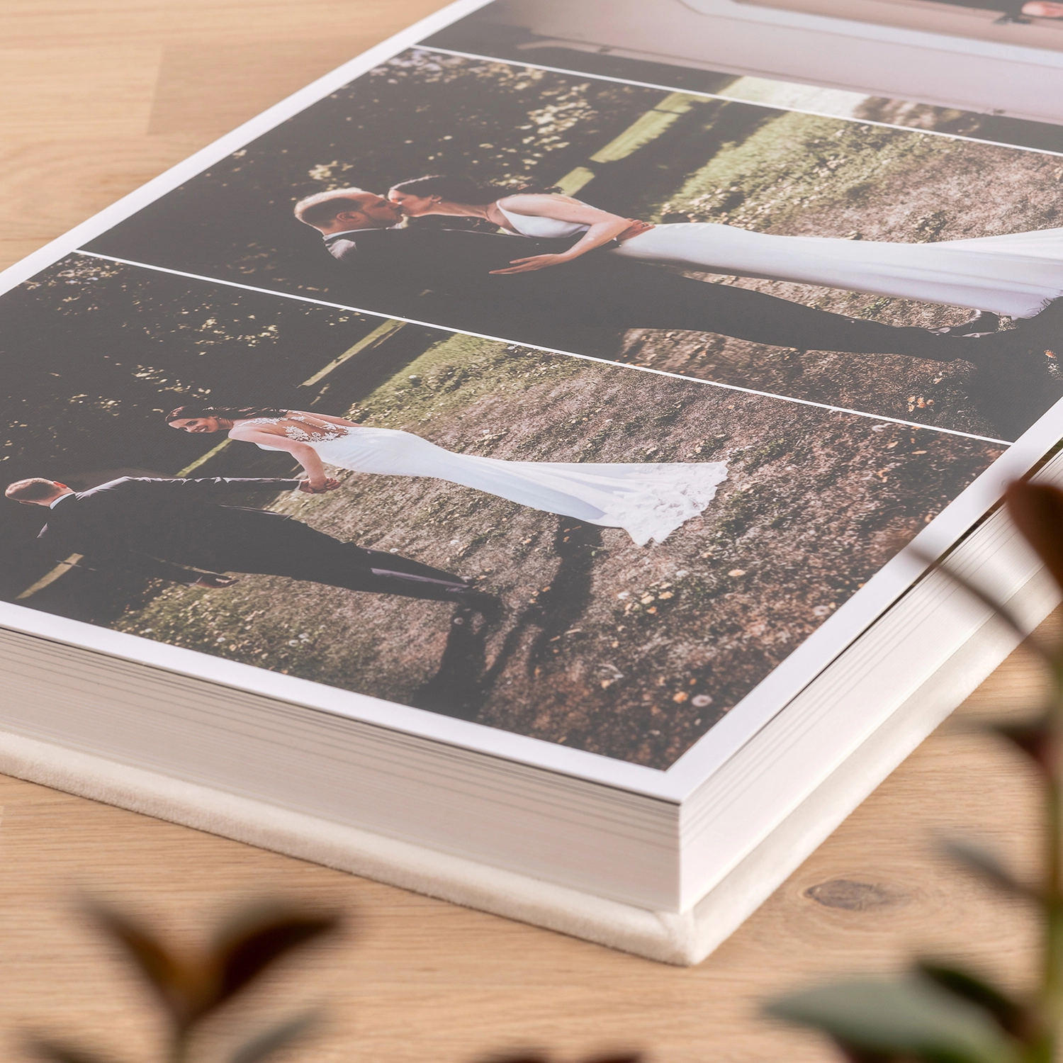 Velvet Lay Flat Photo Album - Image 3