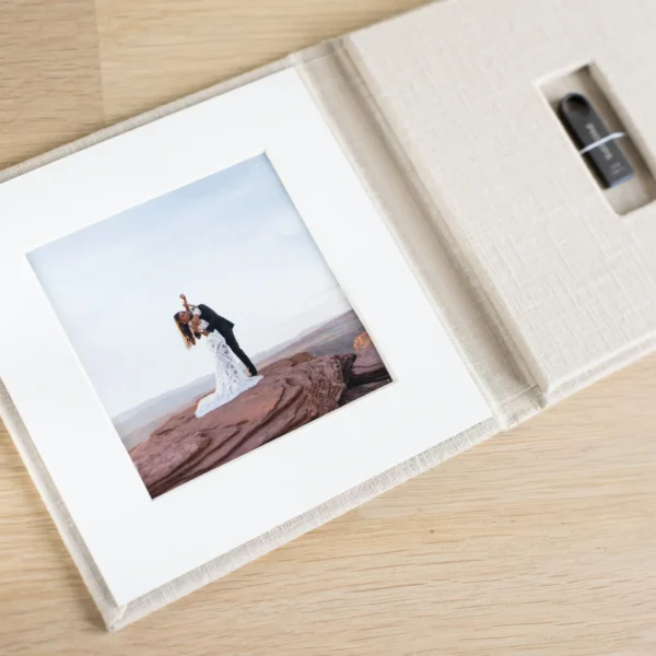 Linen USB Box