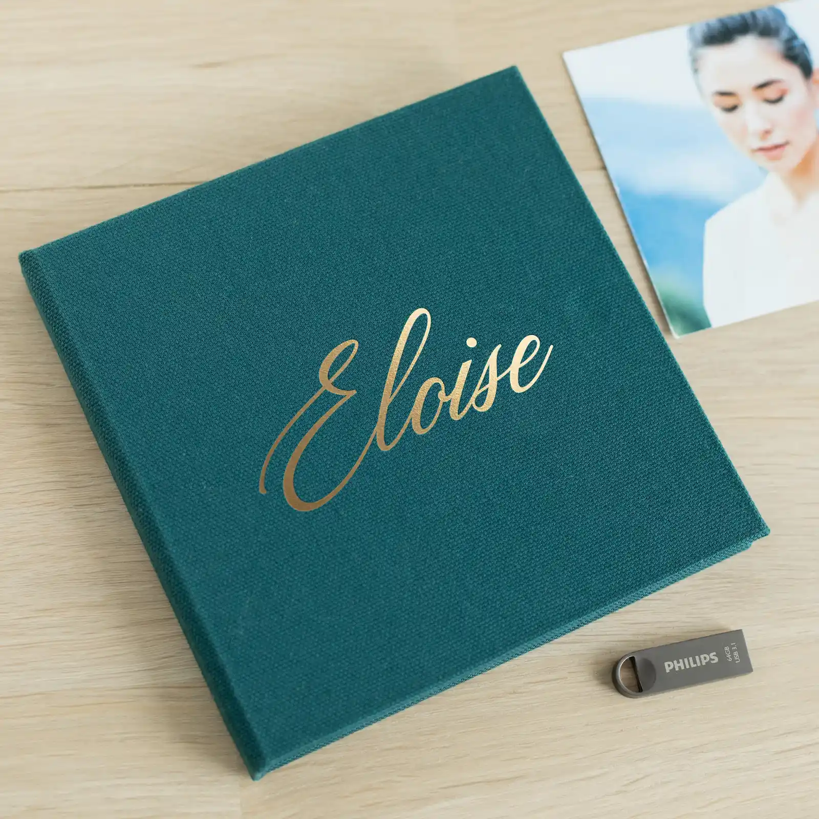 Linen USB Box - Image 2