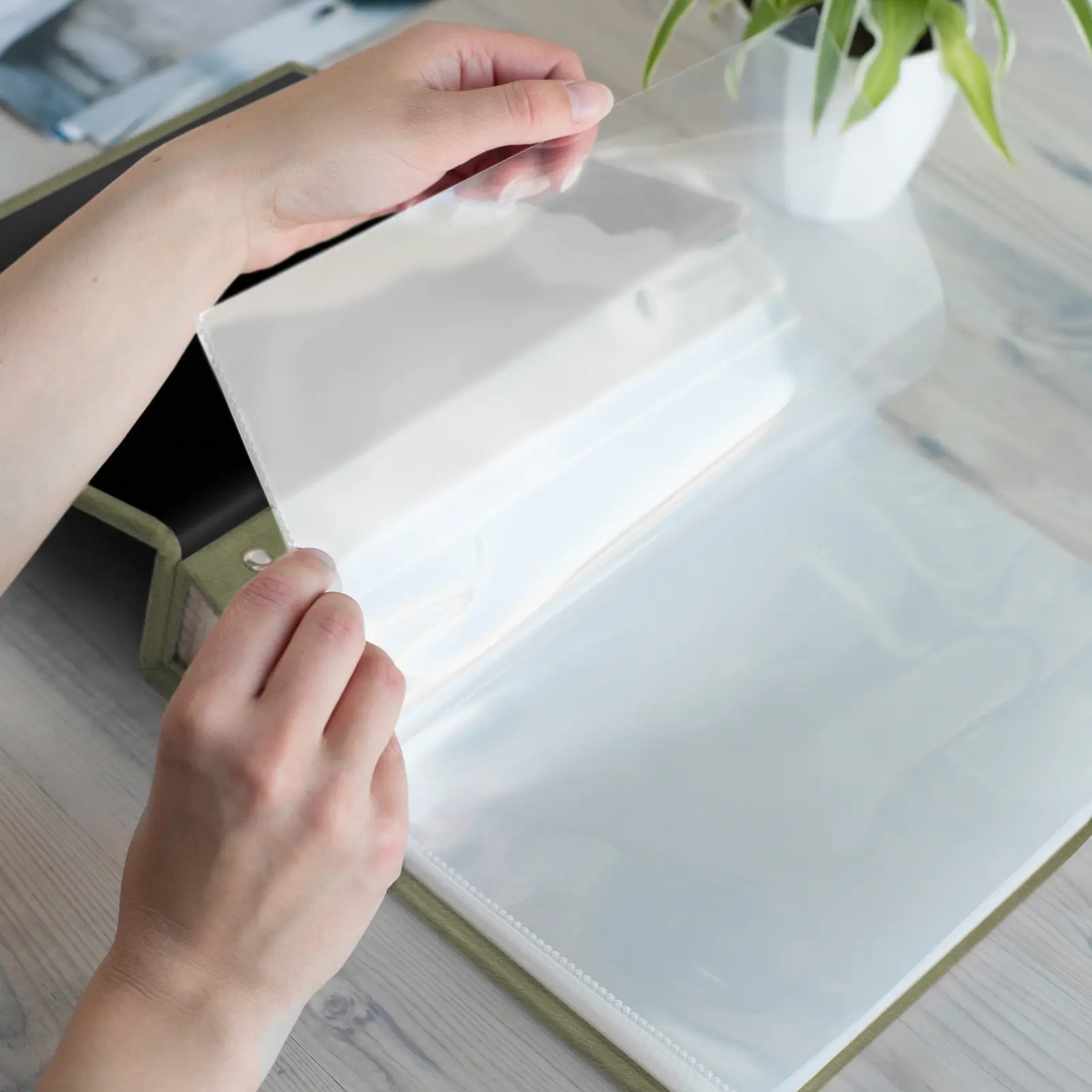 Leather Slip In Photo Album for 8x10 Photos - Image 3