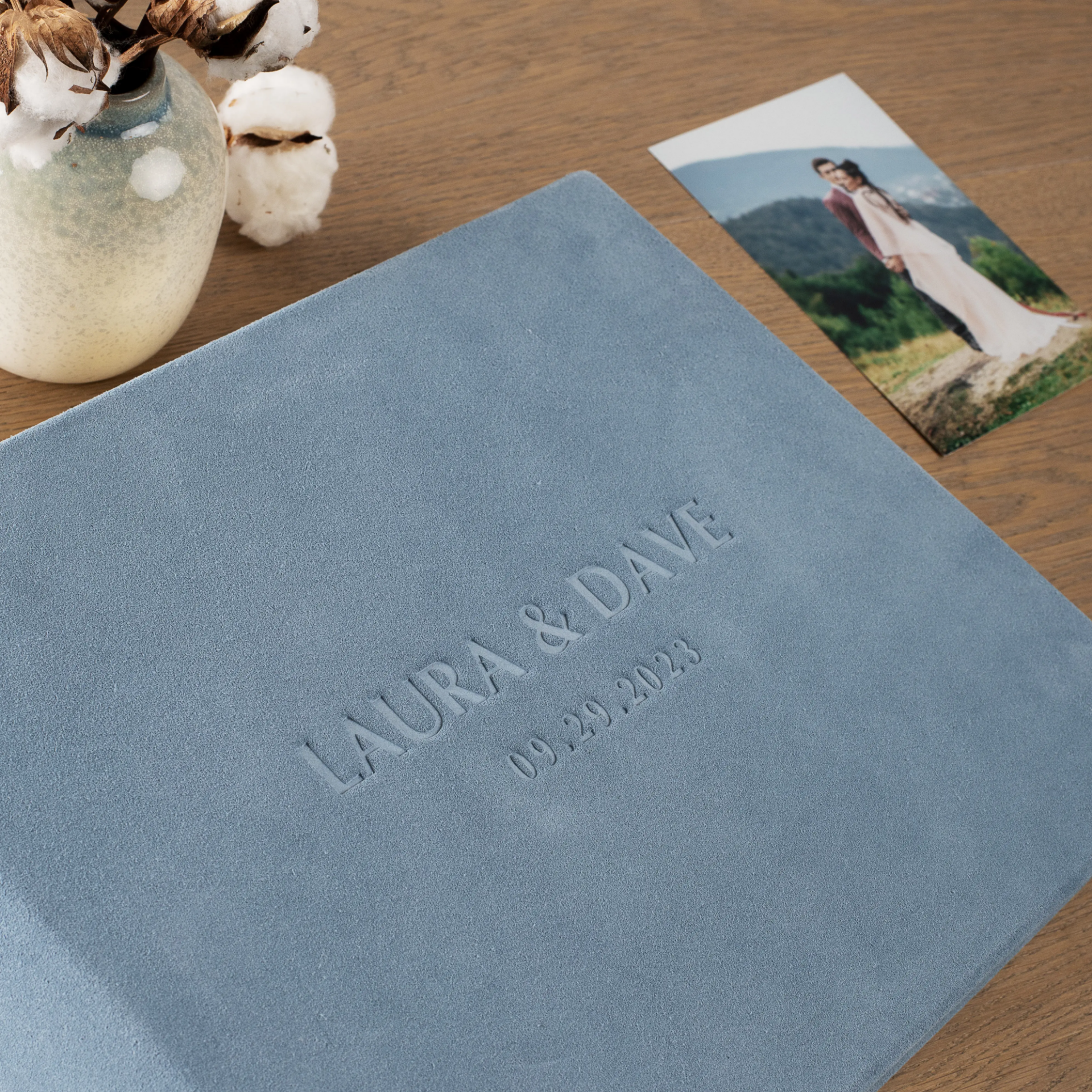 Suede Traditional Photo Album - Image 4