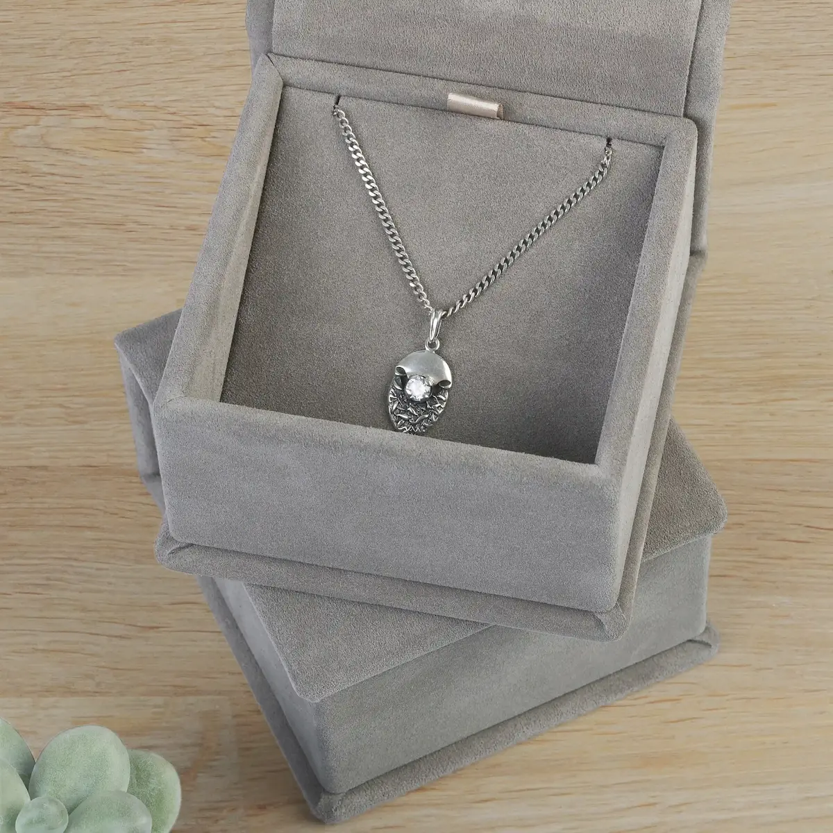Suede Necklace Gift Box - Image 5