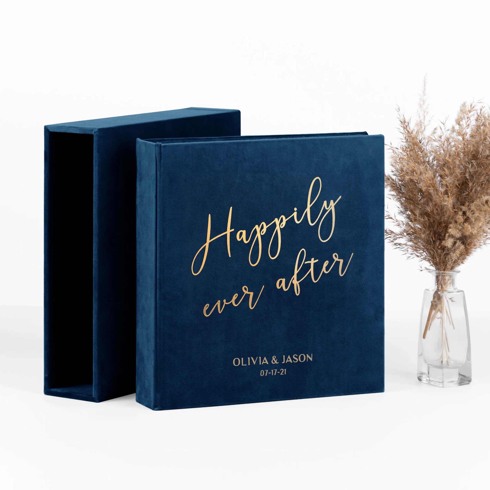 Velvet Slip In Photo Album for 40-400 4x6 or 5x7 Photos - Image 3