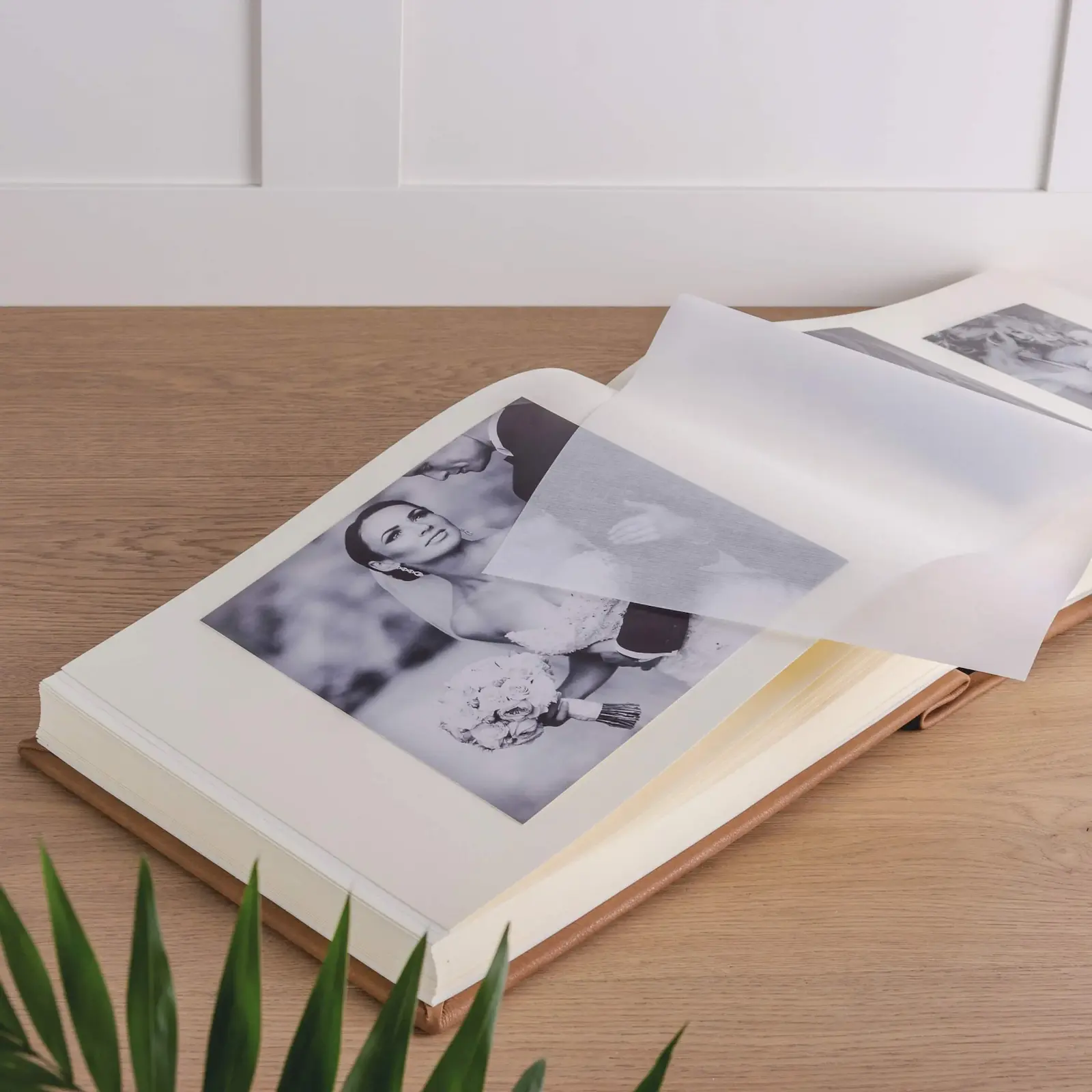 Leather Traditional Photo Album - Image 3