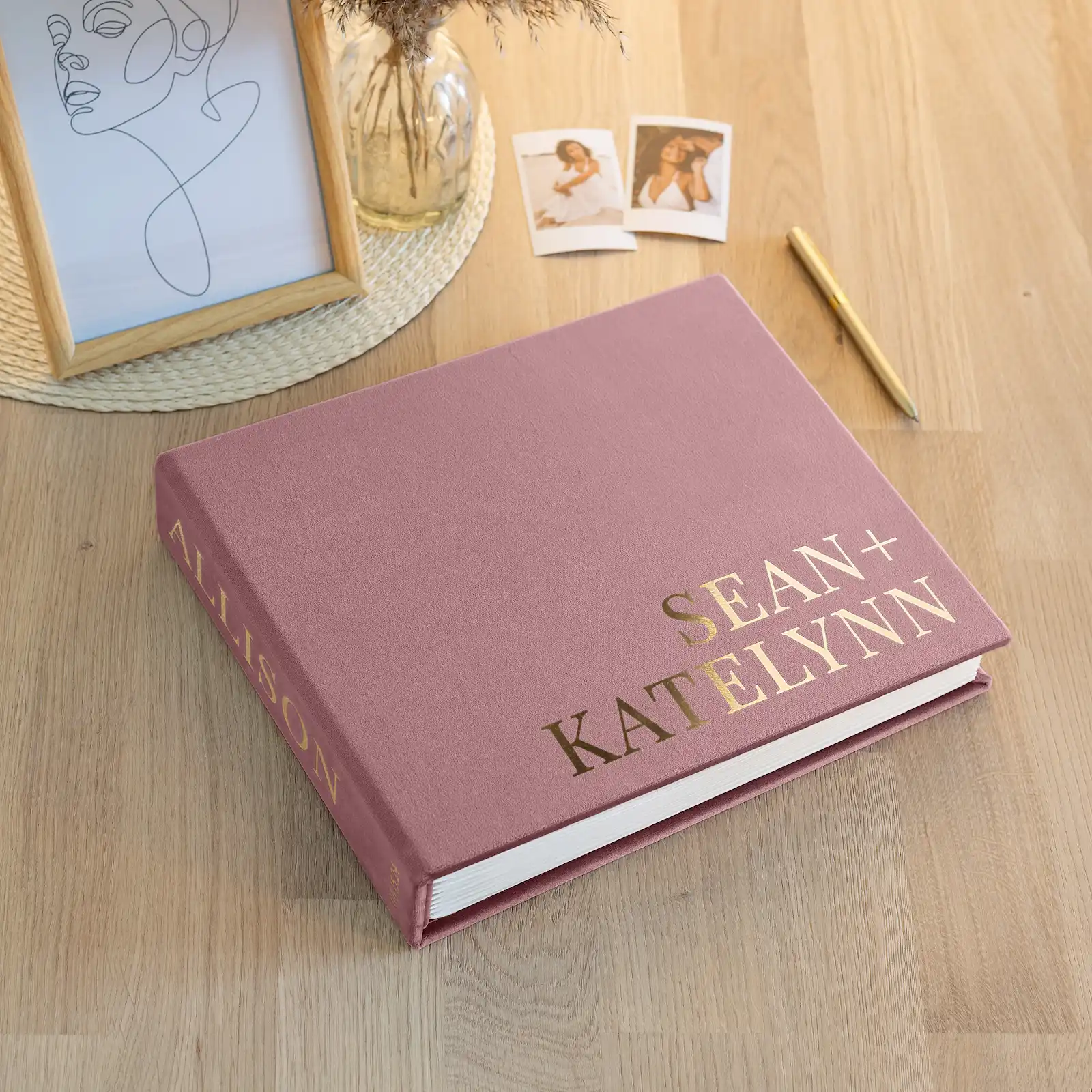 Velvet Wedding Guest Book - Image 4