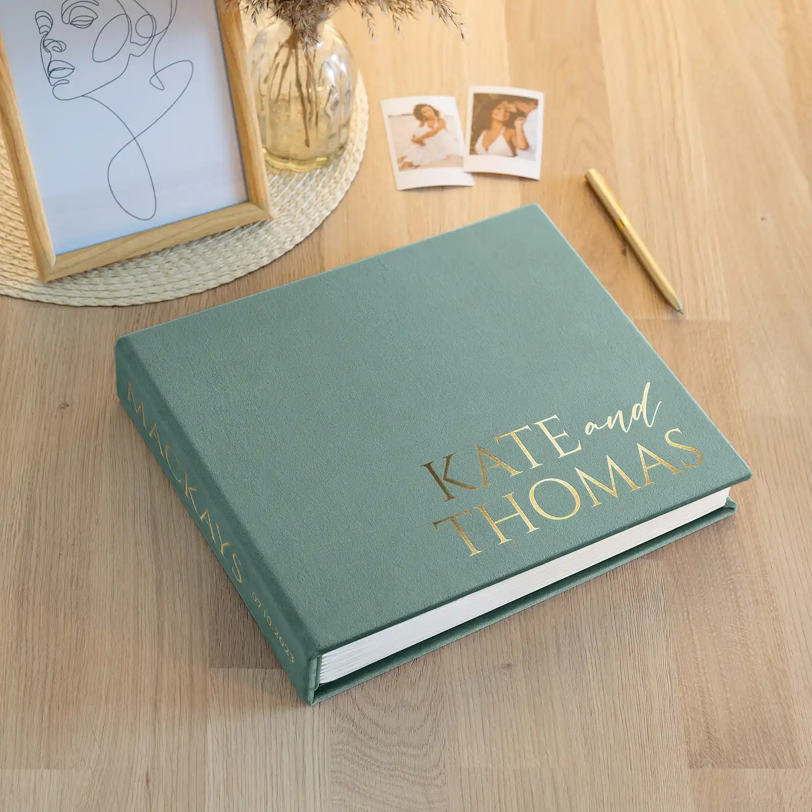 Velvet Wedding Guest Book W155 - Image 3