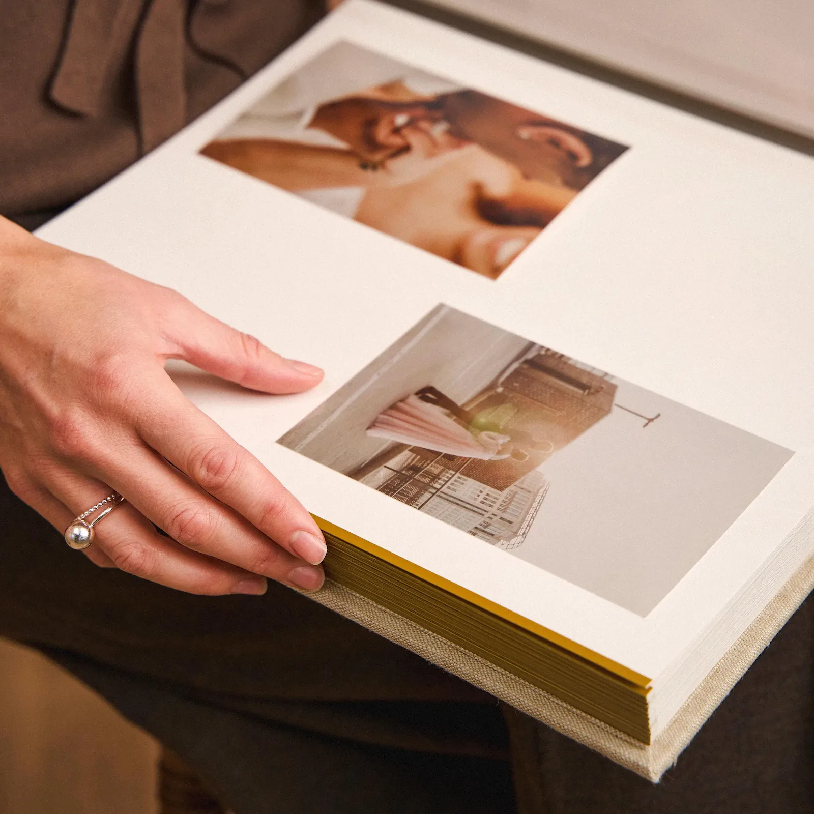 Linen Self Adhesive Photo Album, Photo Window, Design W308 - Image 4