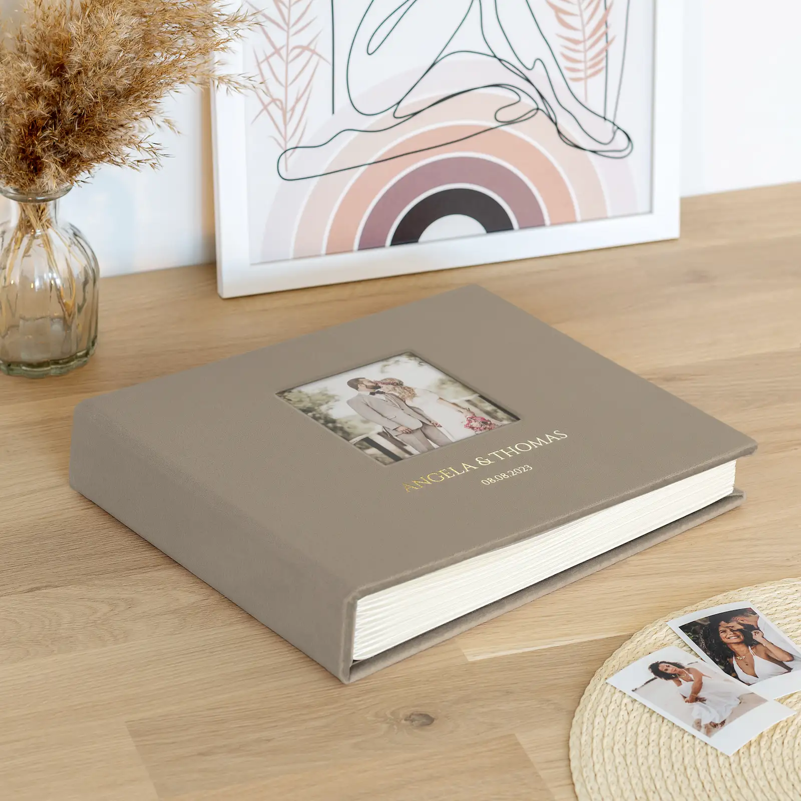 Velvet Wedding Guest Book - Image 3