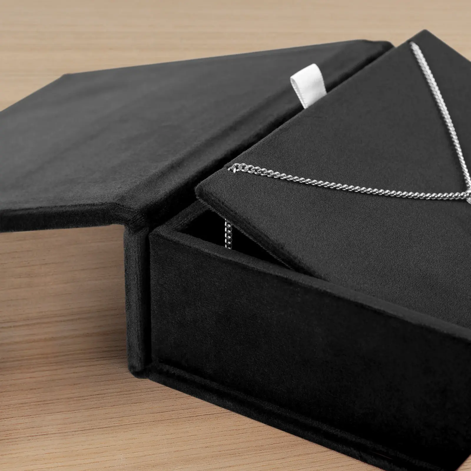 Velvet Necklace Gift Box - Image 2