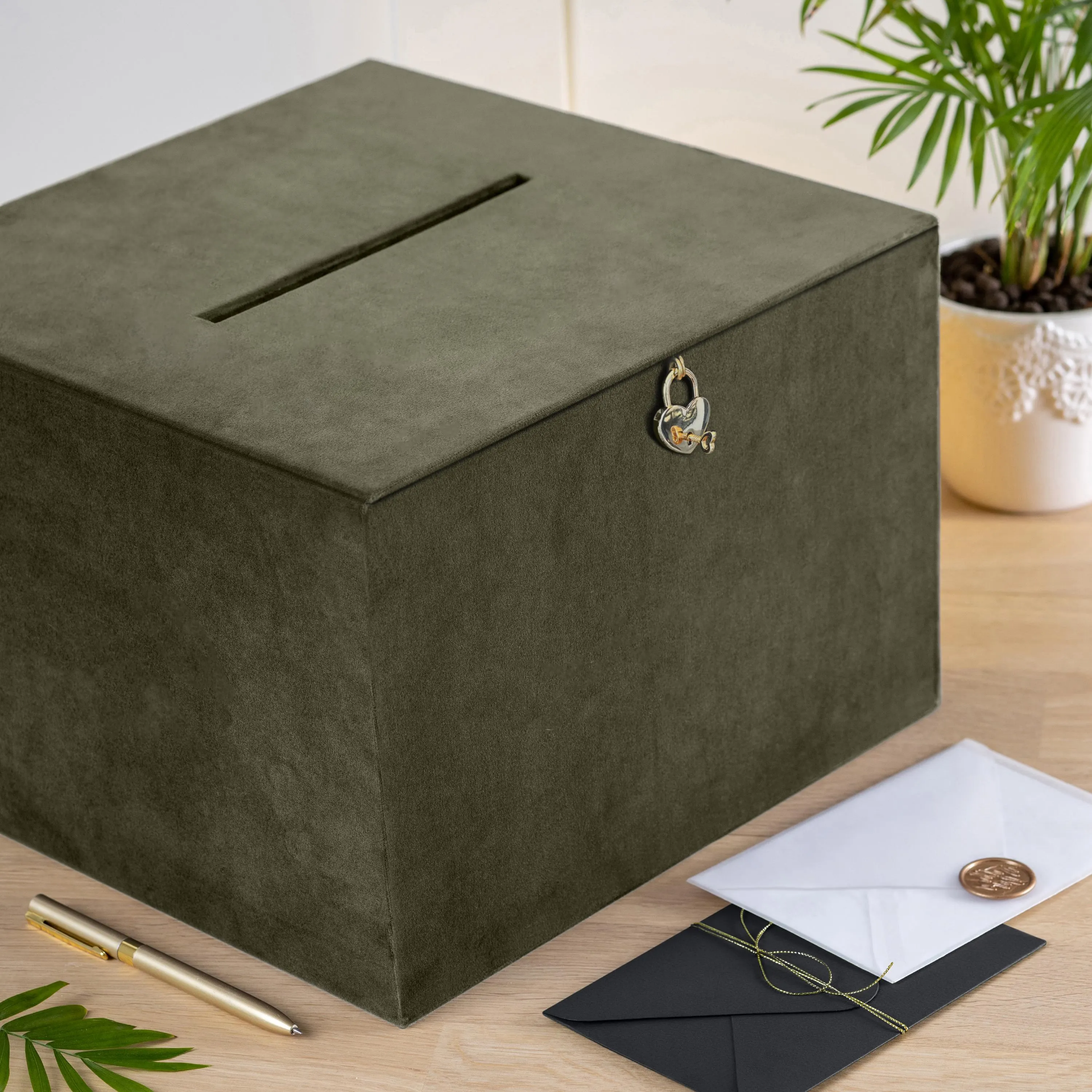 Velvet Wedding Card Box With Slot, Design W197 - Image 8